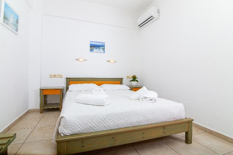 Dionysos Apartments Stalida Exteriér fotografie