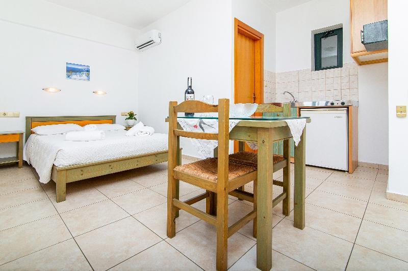 Dionysos Apartments Stalida Exteriér fotografie
